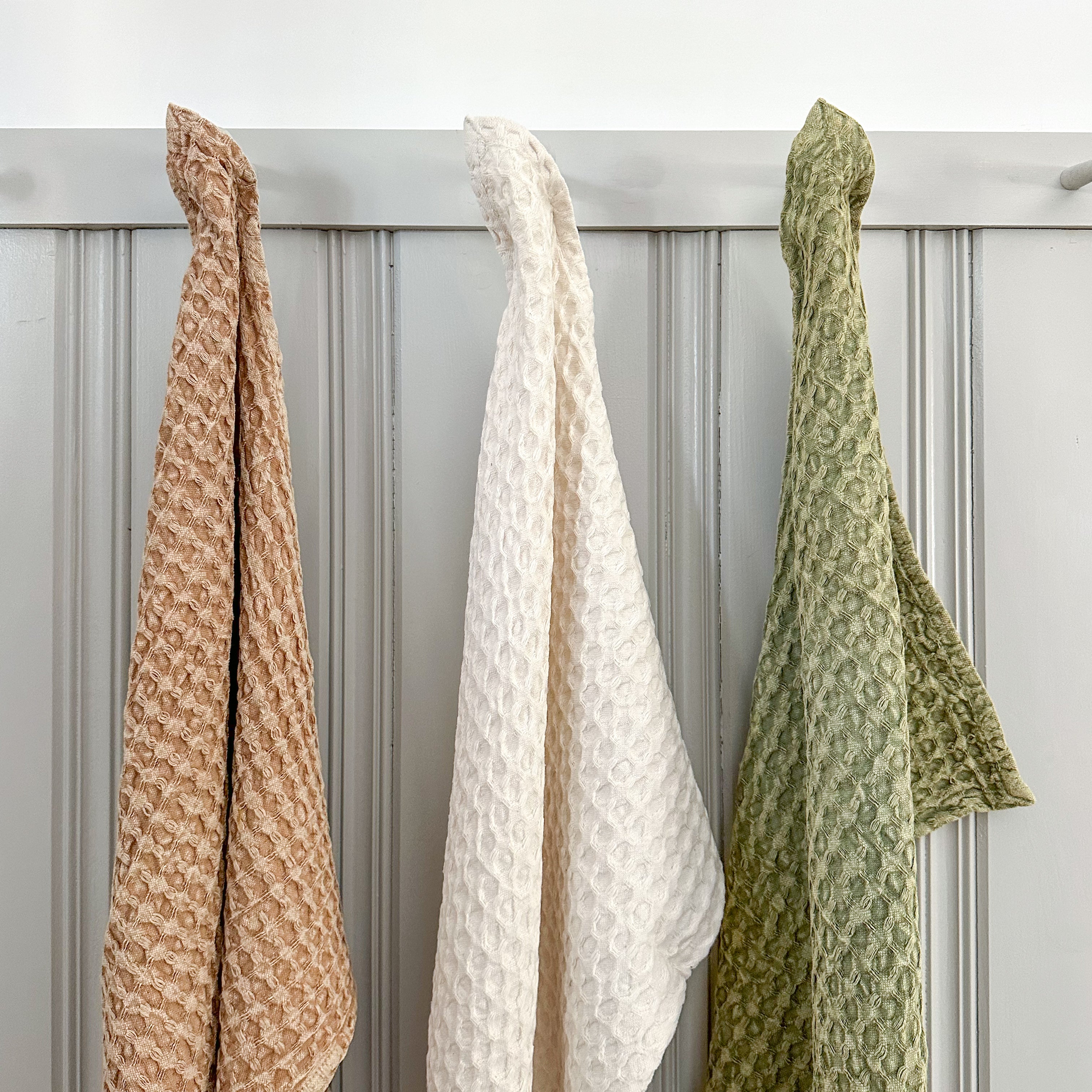 Stonewashed Waffle Tea Towels Honey Ecru Moss